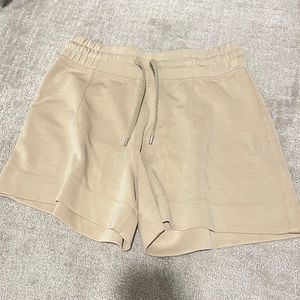 lululemon softstream shorts
